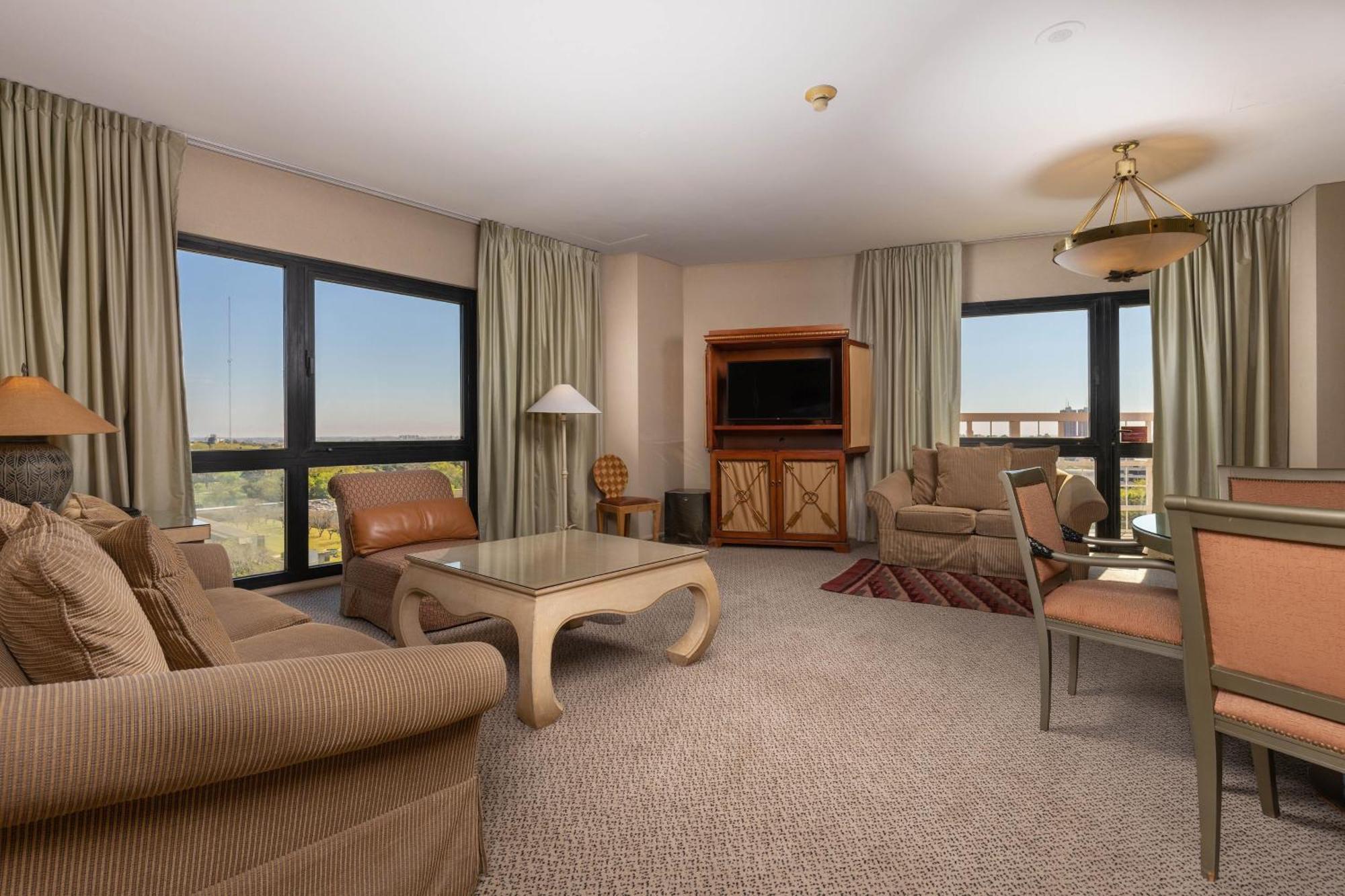 Sheraton Hotel 5*